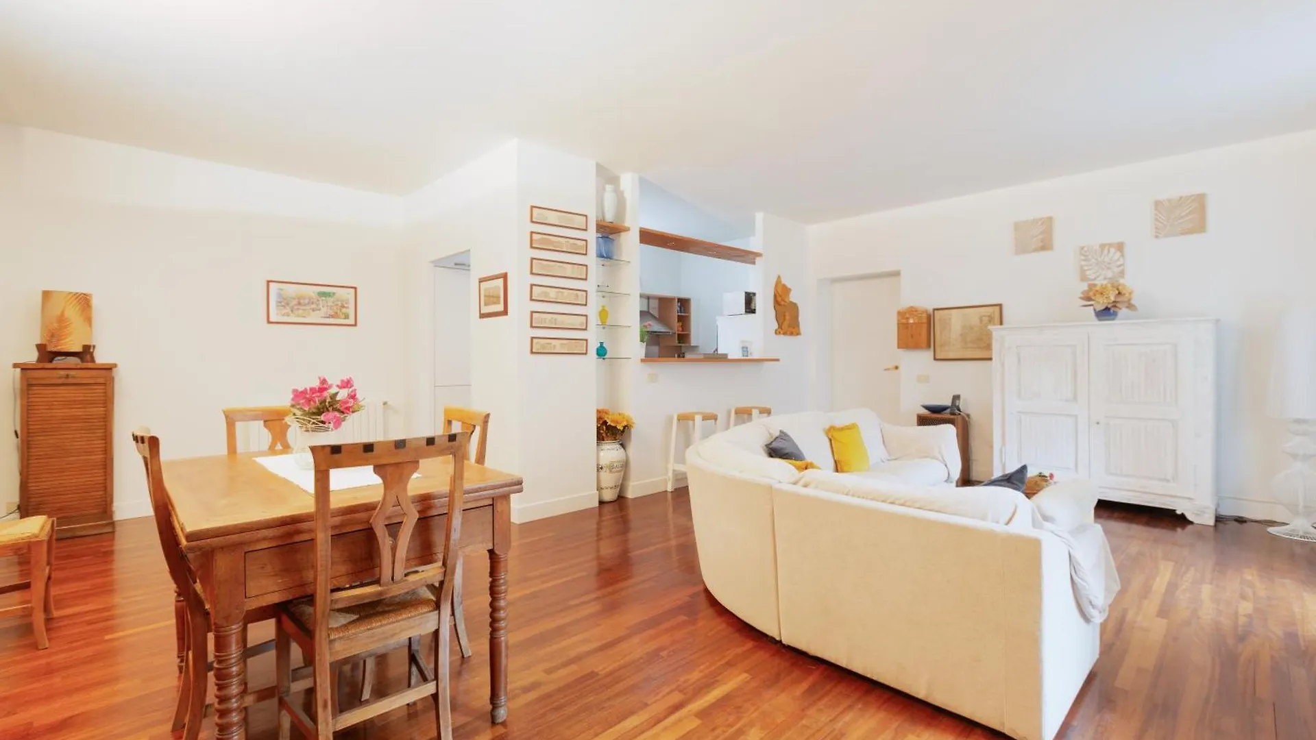 Brera Apartments In Moscova Milan