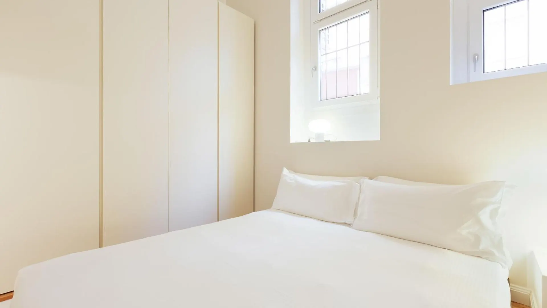 Brera Apartments In Moscova Milano